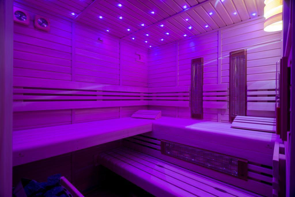 Wellness Hotel & Minipivovar Knezinek Budweis Exterior foto